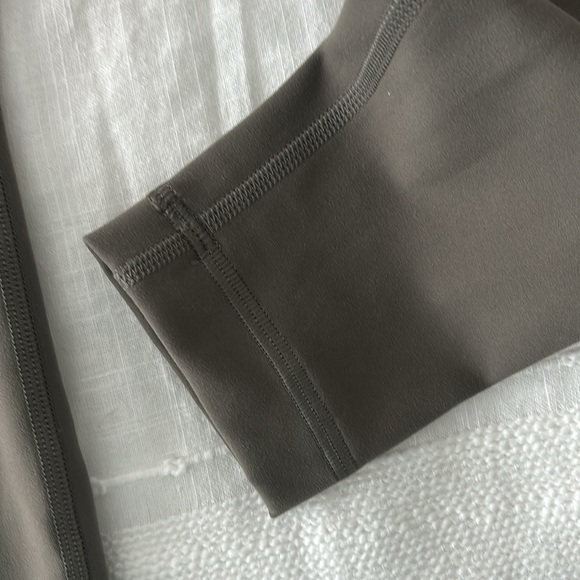 Lululemon Wunder Train High Rise - Carob Brown, Size 4, 28” Length - Picture 5 of 11